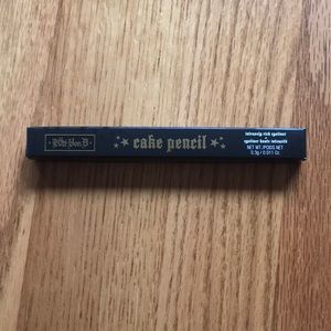 Kat Von D intensely rich eyeliner
